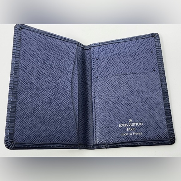 EUC Louis Vuitton Epi Blue Card Case Holder, Full Inclusion!! - Picture 2 of 3